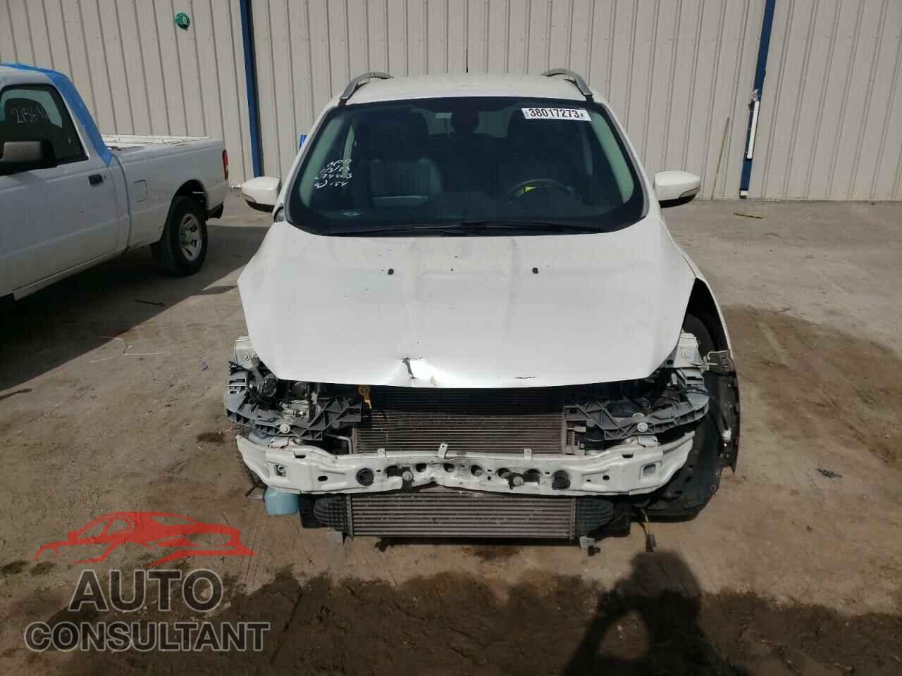 FORD ESCAPE 2015 - 1FMCU0J90FUA94828