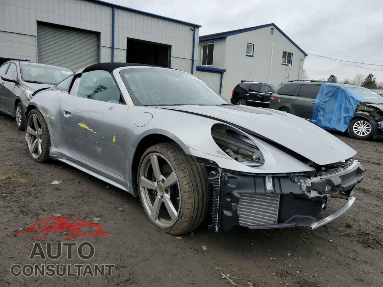 PORSCHE 911 2024 - WP0BB2A95RS233112