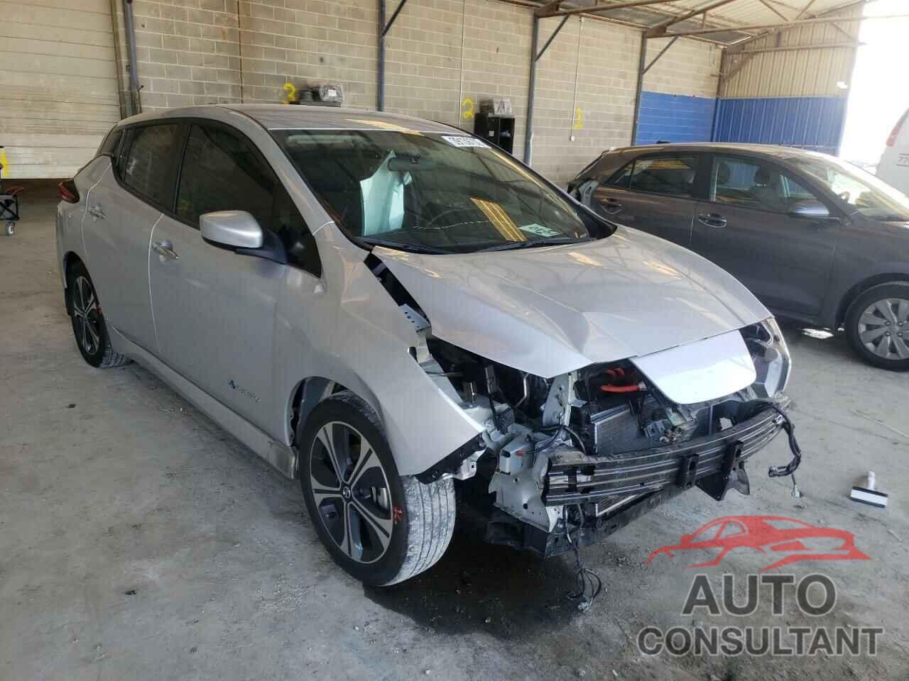 NISSAN LEAF 2018 - 1N4AZ1CP3JC306155