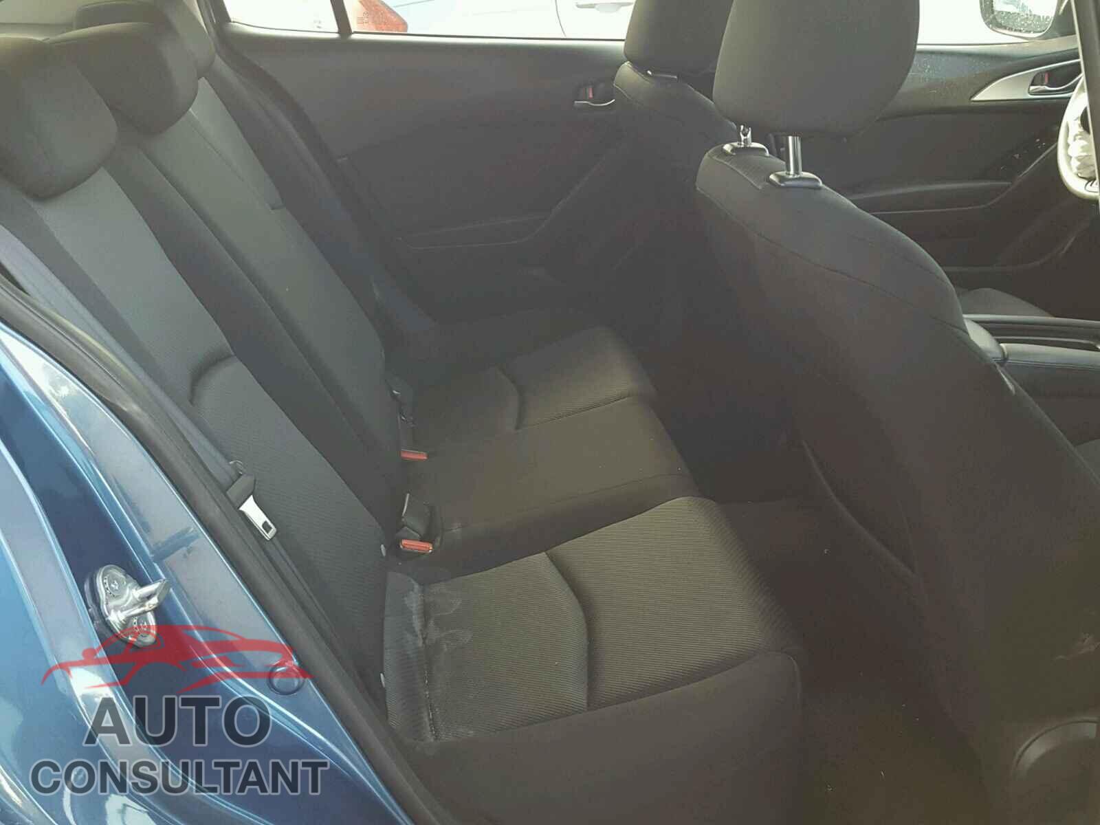 MAZDA 3 2017 - 3MZBN1U78HM104197