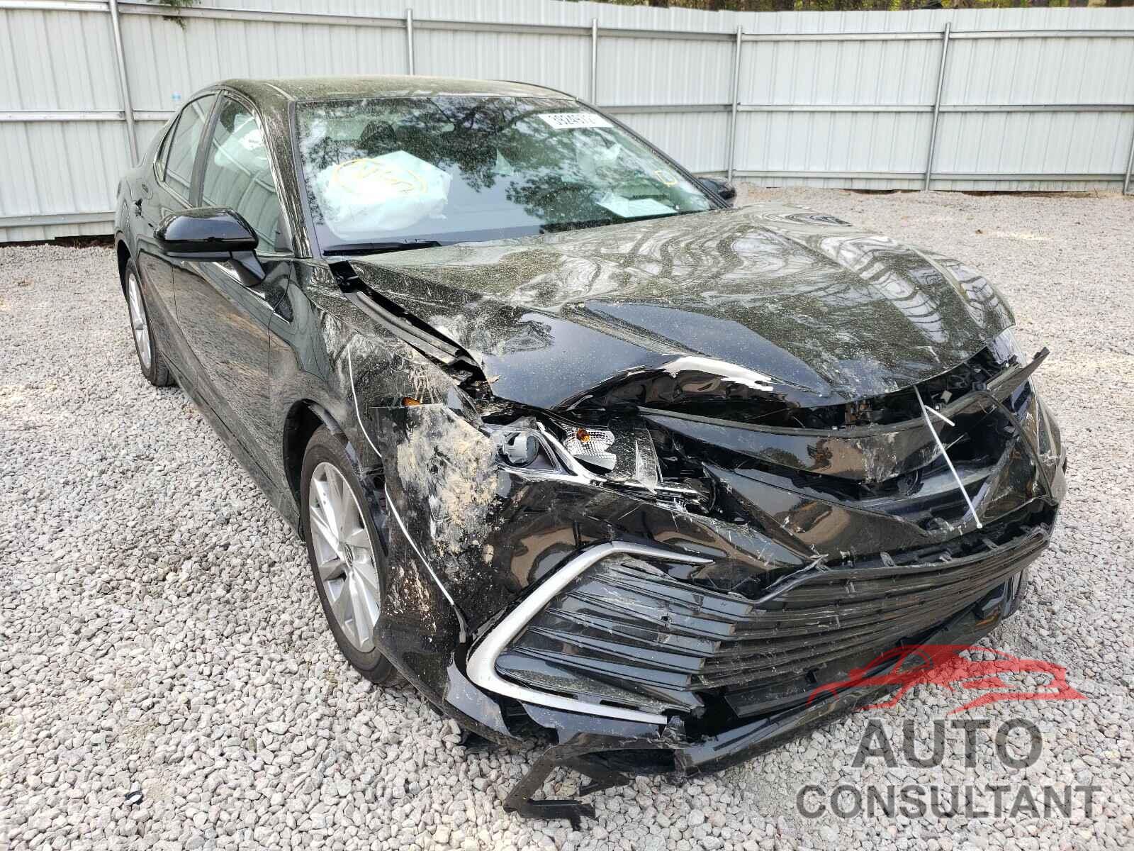 TOYOTA CAMRY 2021 - 4T1C11AKXMU560246