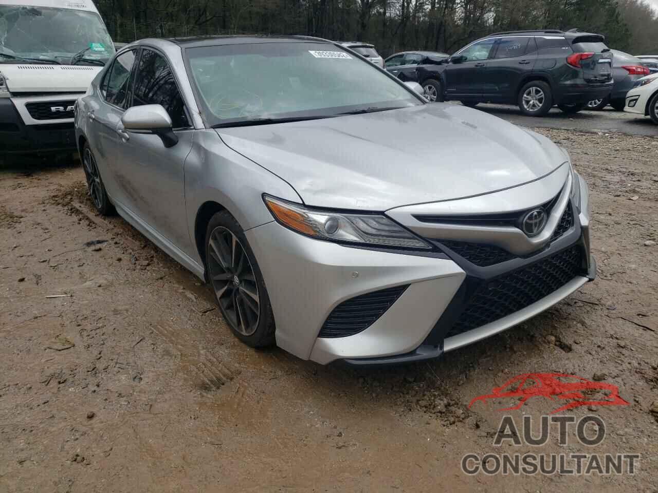 TOYOTA CAMRY 2018 - 4T1B61HK5JU507985