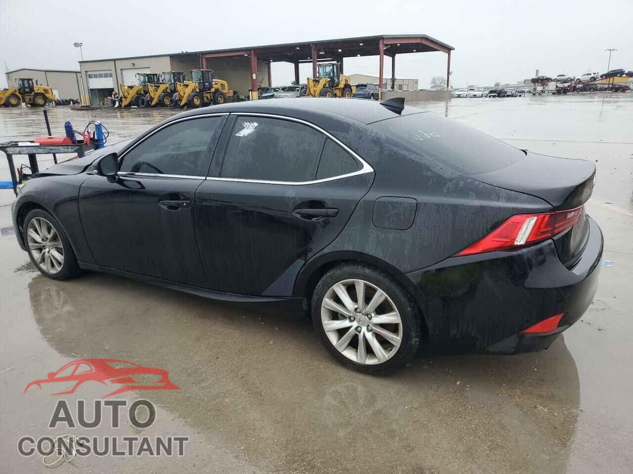 LEXUS IS 2016 - JTHBA1D25G5003530