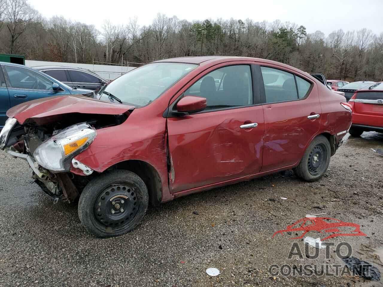 NISSAN VERSA 2018 - 3N1CN7APXJL815381