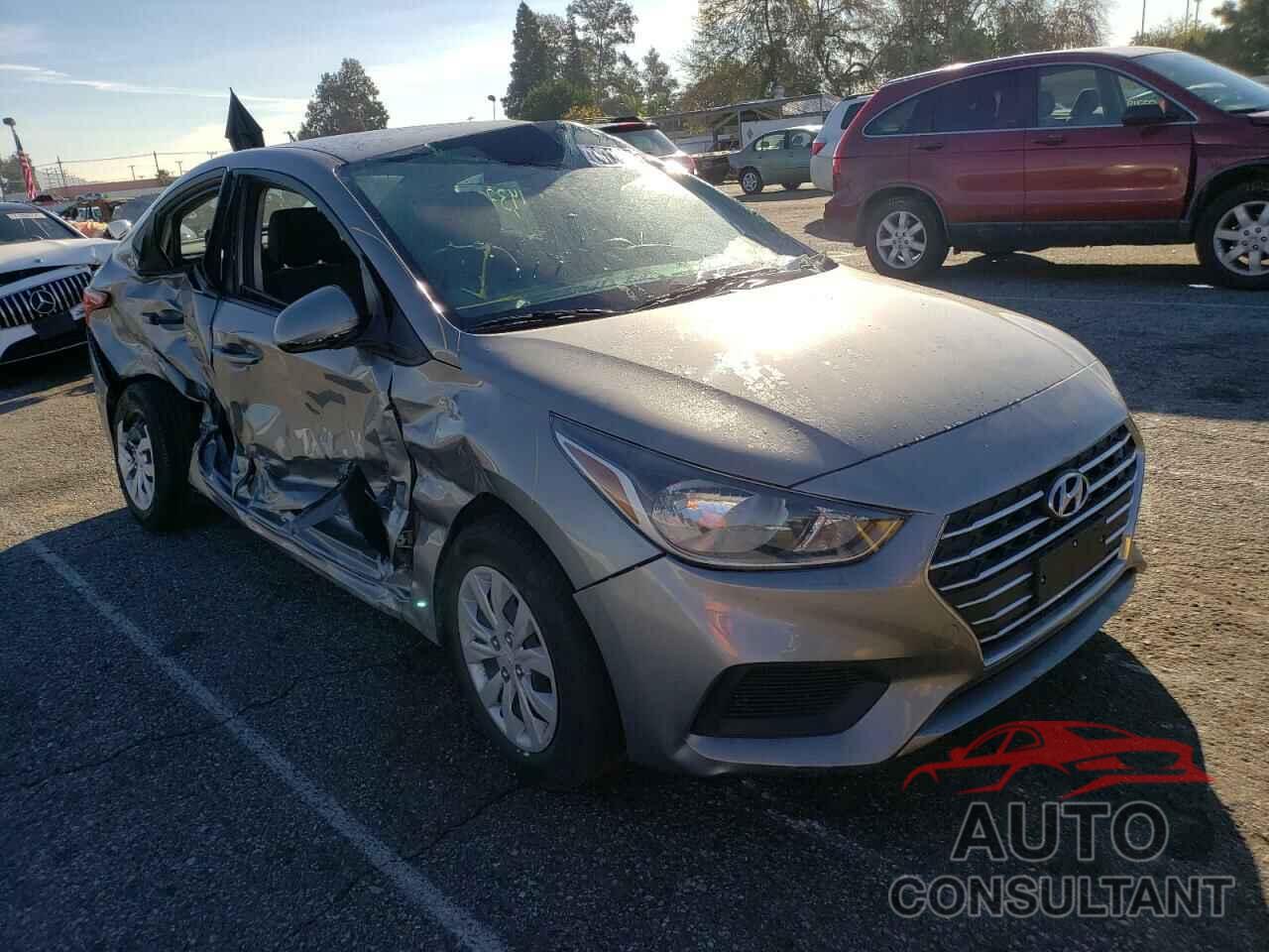 HYUNDAI ACCENT 2021 - KNDJP3A55G7305393