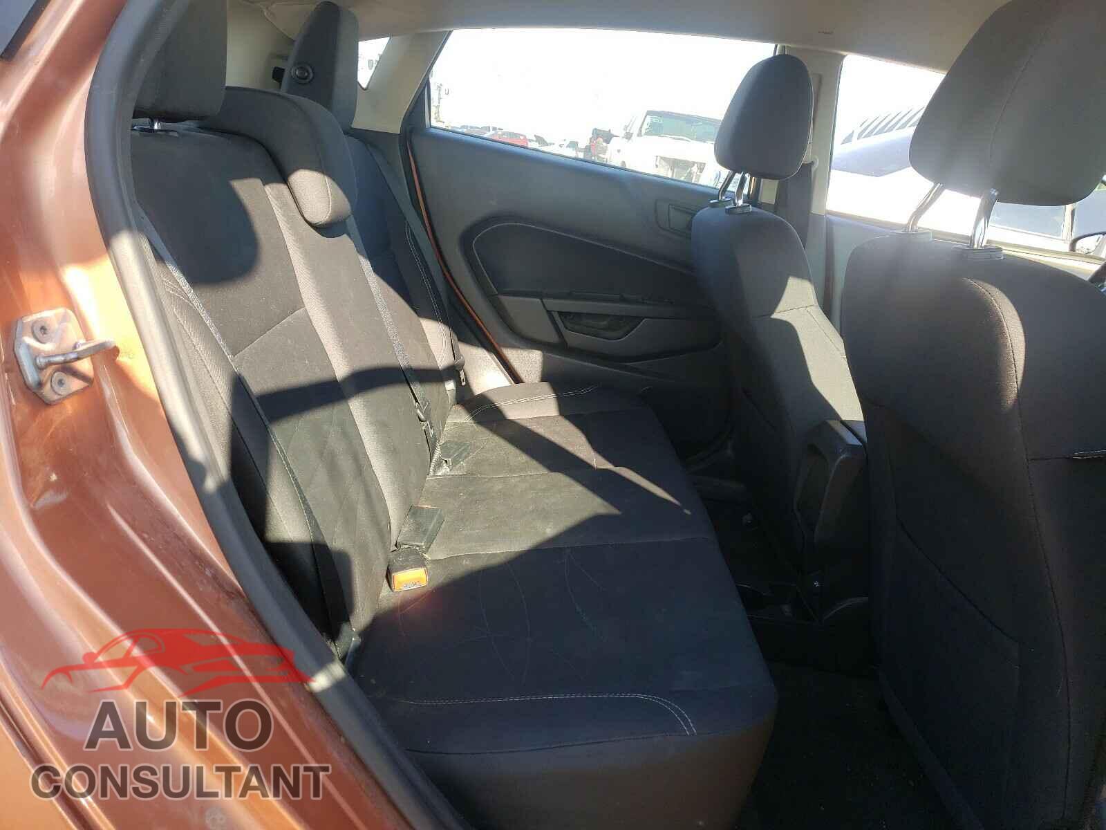 FORD FIESTA 2017 - 3FADP4EJ6HM110376