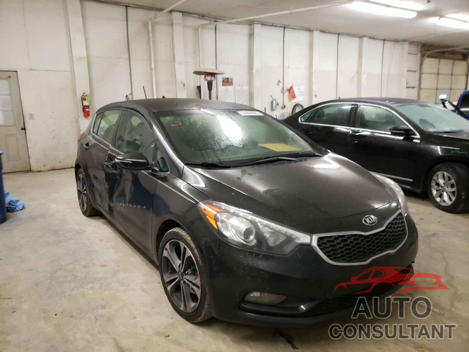 KIA FORTE 2016 - KNAFX5A84G5627771