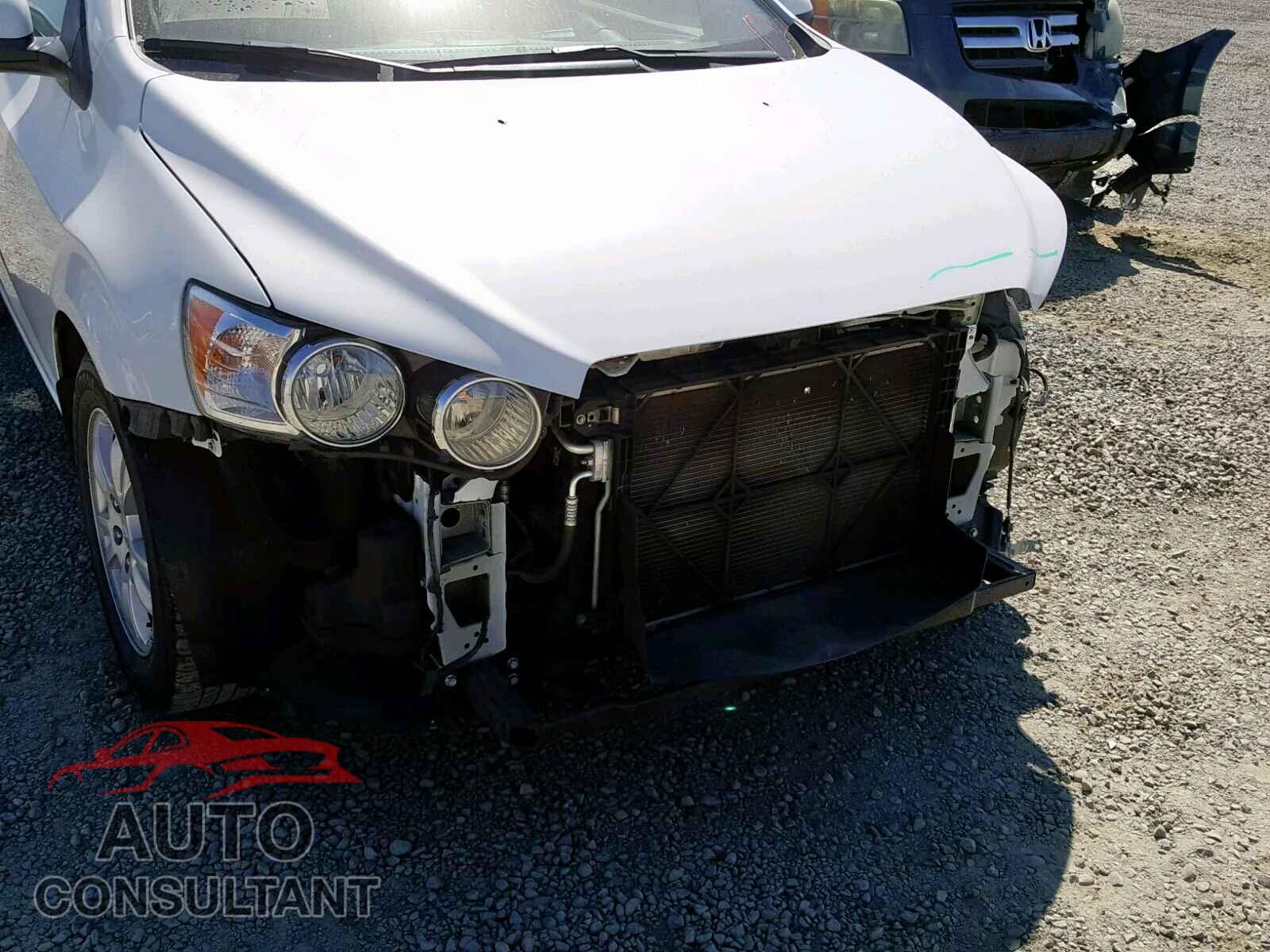 CHEVROLET SONIC 2012 - 2HGFC2F72HH577882