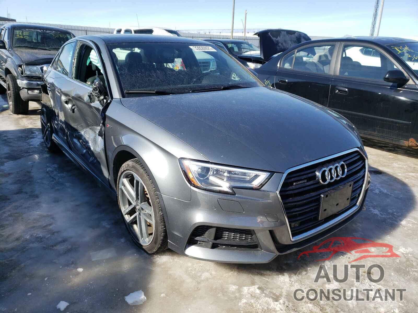 AUDI A3 2017 - WAUJ8GFF8H1029122