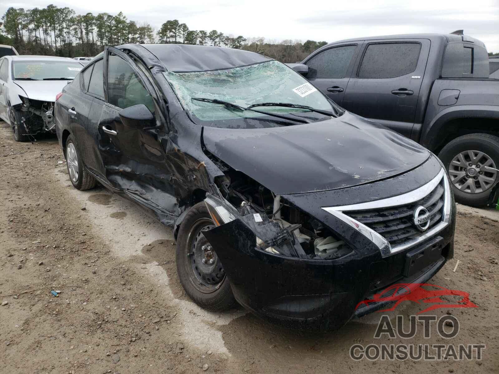 NISSAN VERSA 2019 - 3N1CN7AP4KL836390