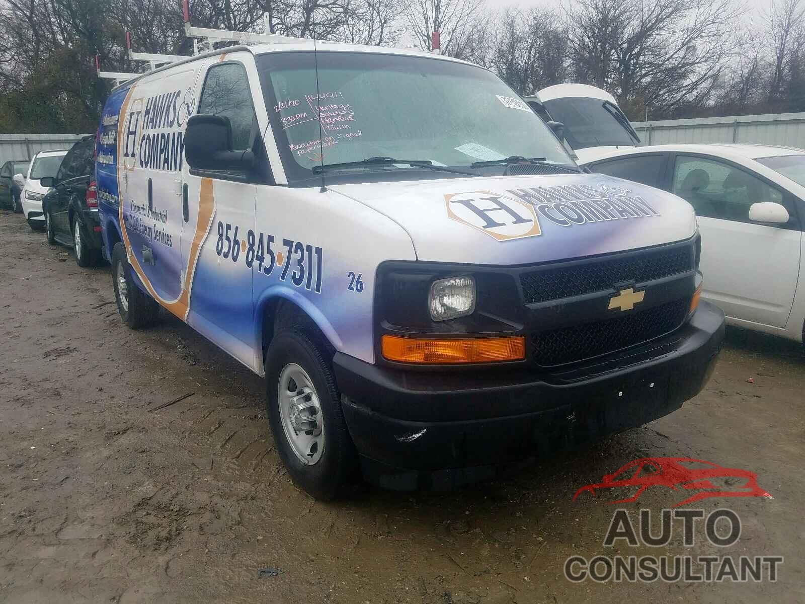 CHEVROLET EXPRESS 2017 - 1GCWGAFF4H1150593