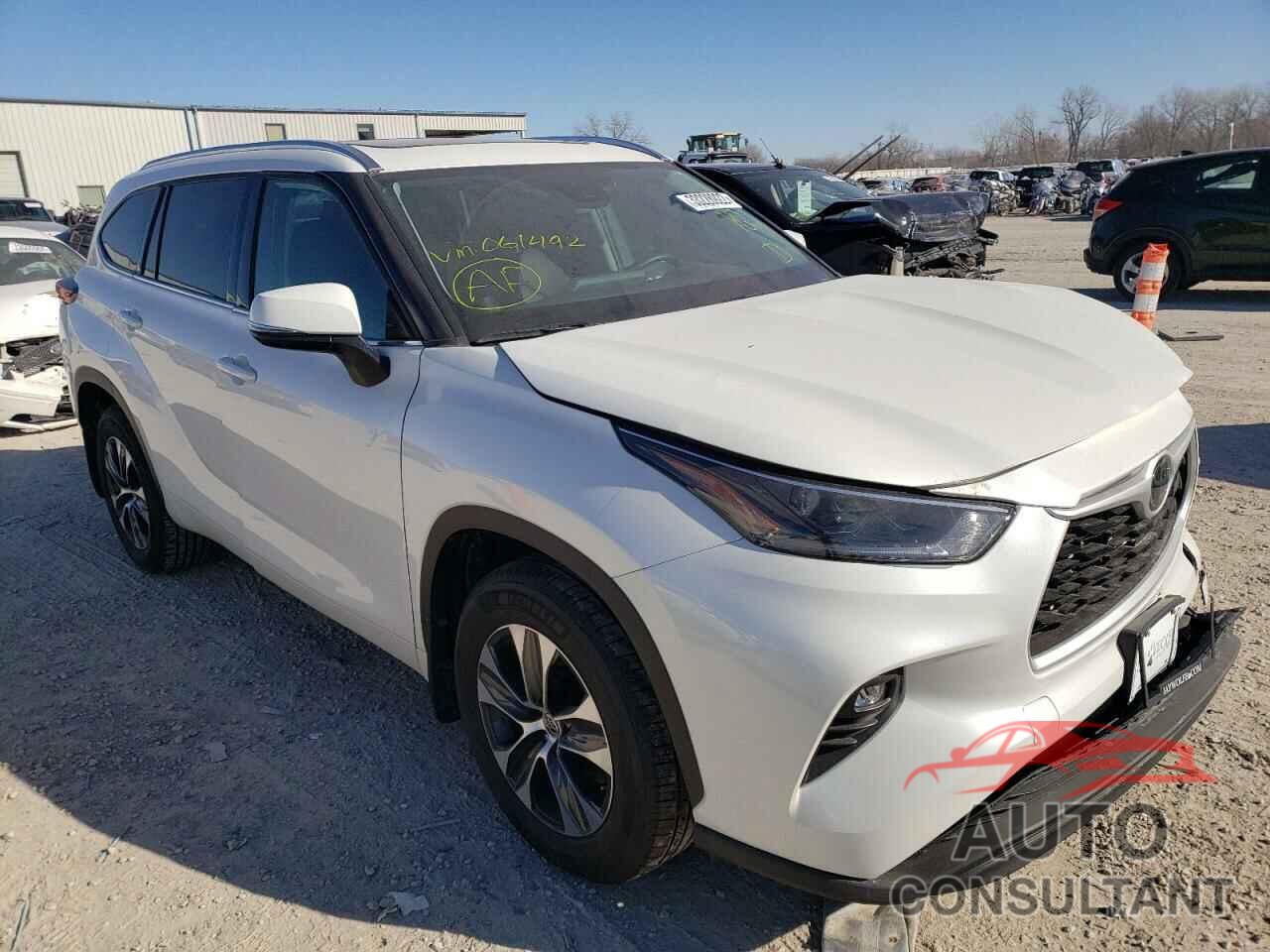 TOYOTA HIGHLANDER 2021 - 5TDGZRBH0MS061492