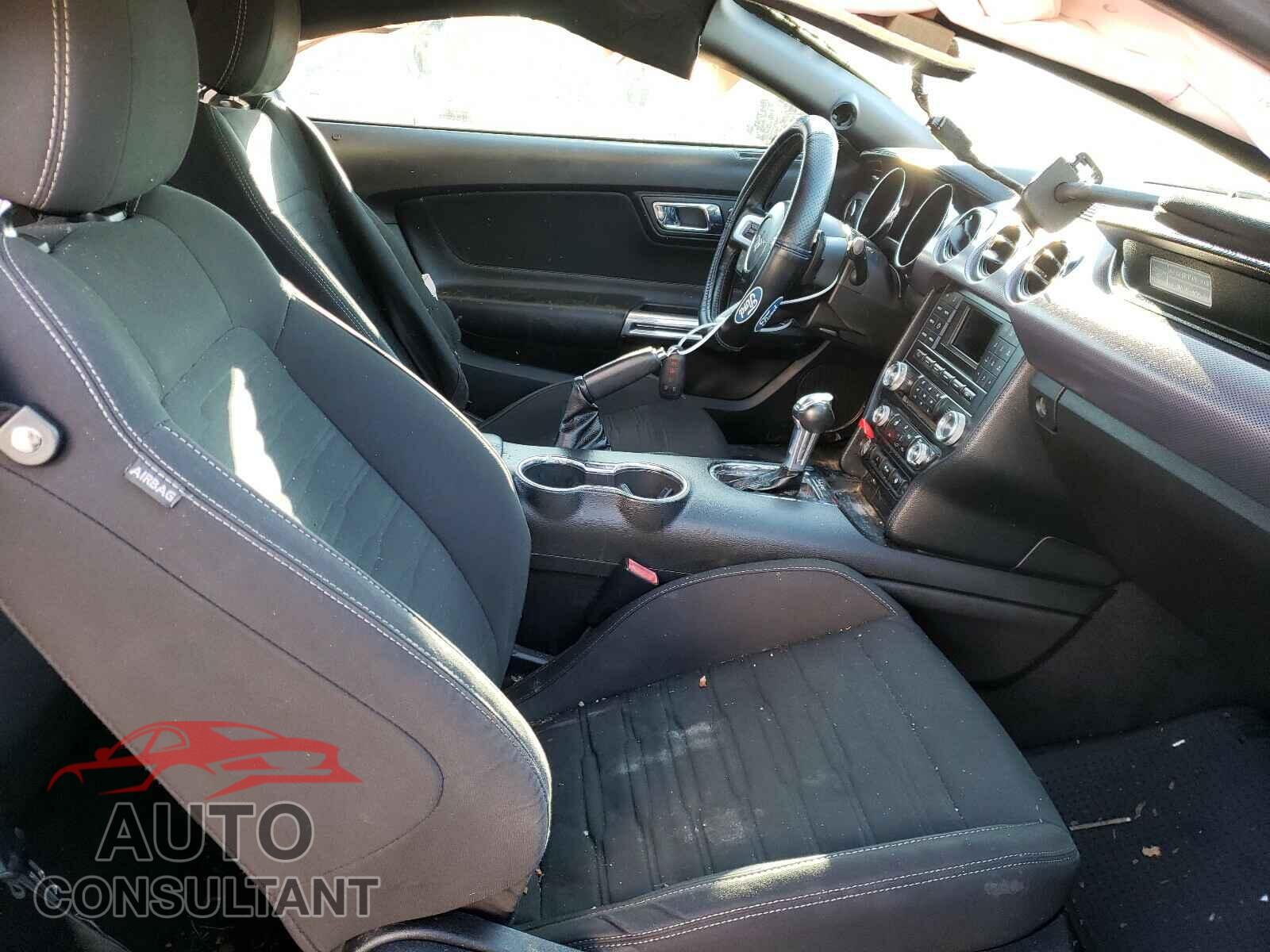 FORD MUSTANG 2017 - 1FA6P8CF3H5275676