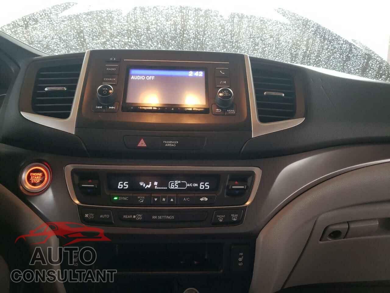 HONDA RIDGELINE 2018 - 5FPYK2F52JB001057
