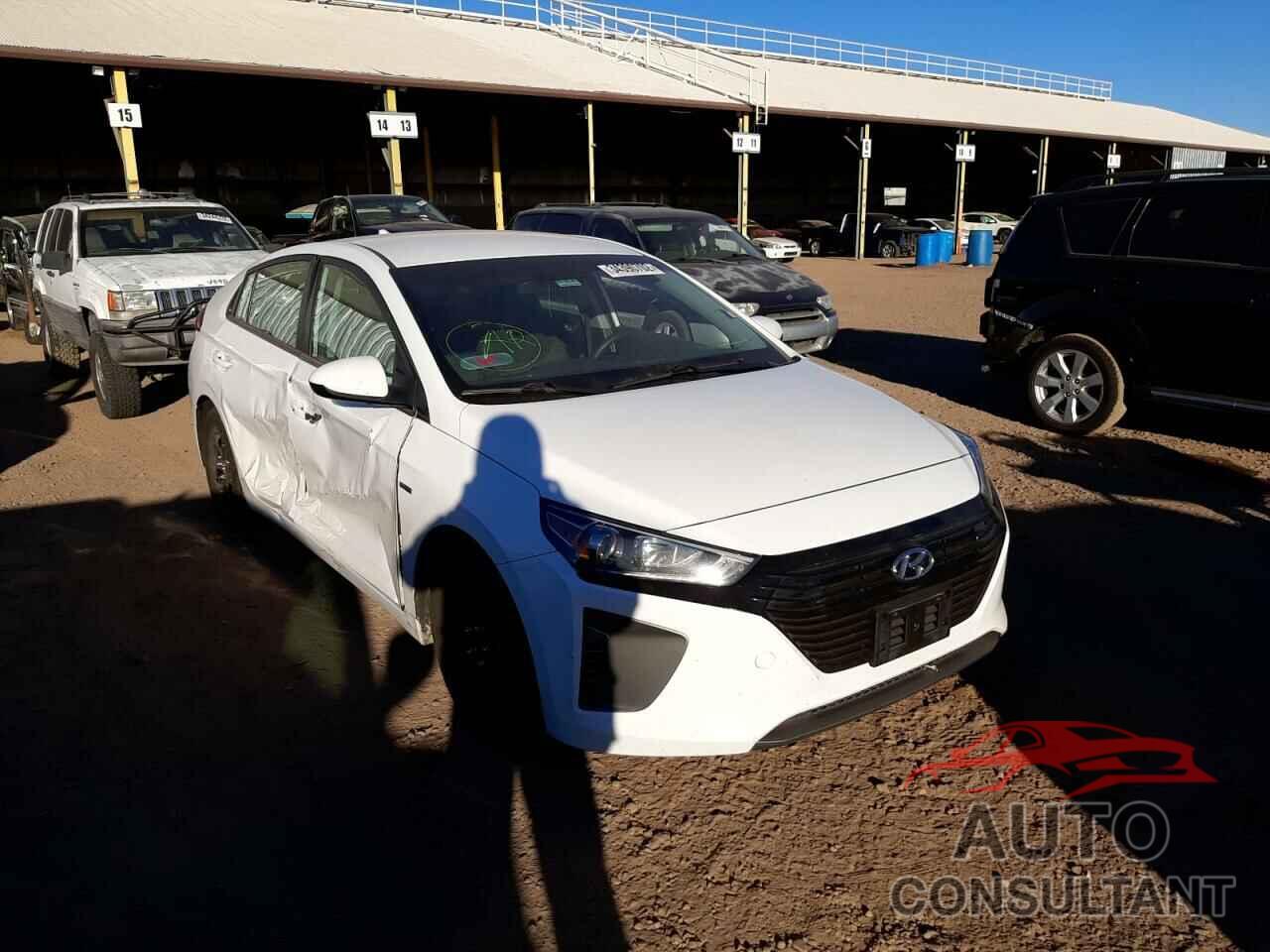 HYUNDAI IONIQ 2019 - KMHC65LC4KU174563