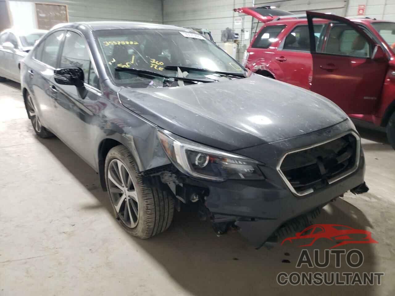 SUBARU LEGACY 2018 - 4S3BNAN69J3029154