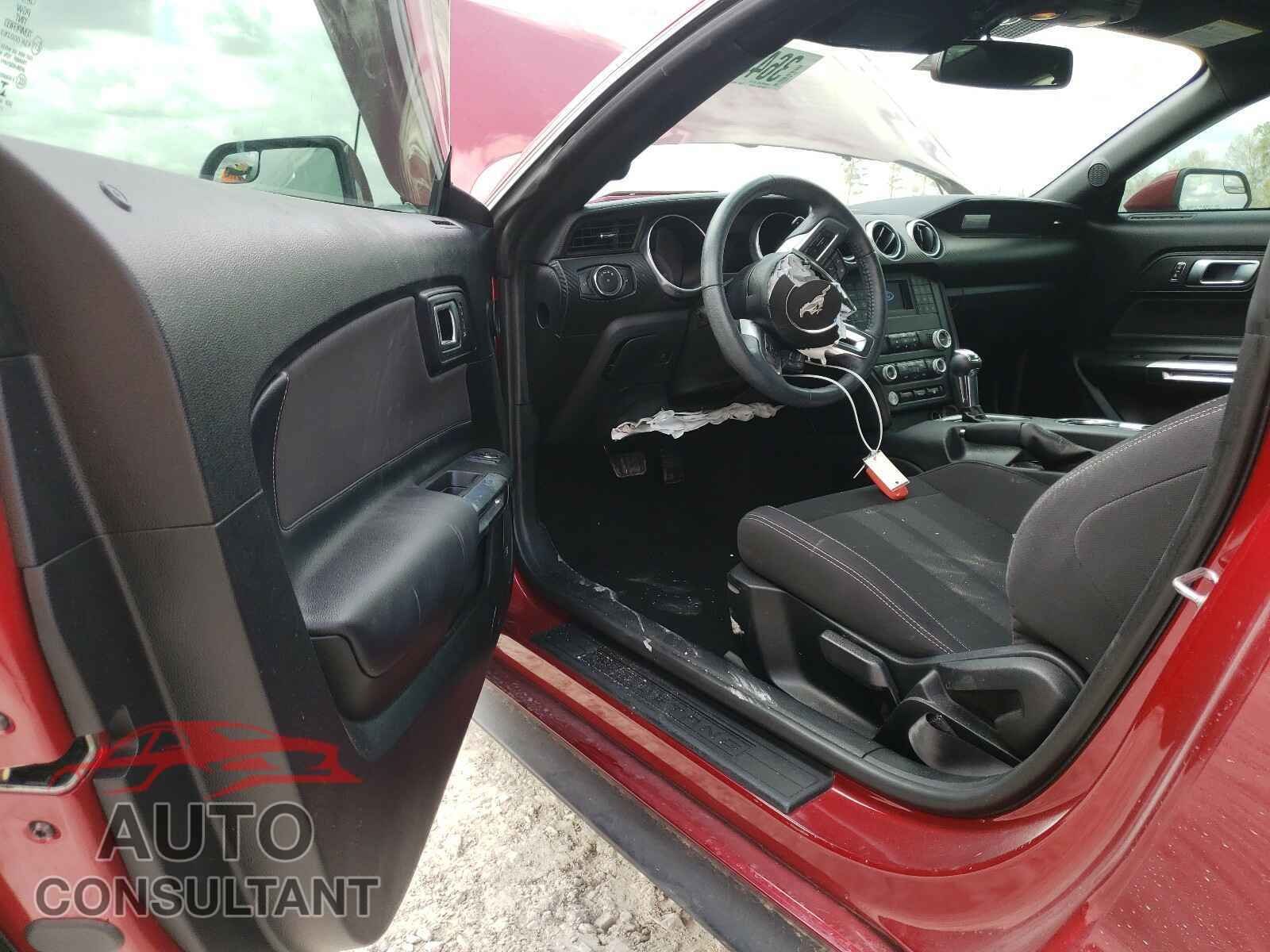 FORD MUSTANG 2019 - 1FA6P8TH8K5115088