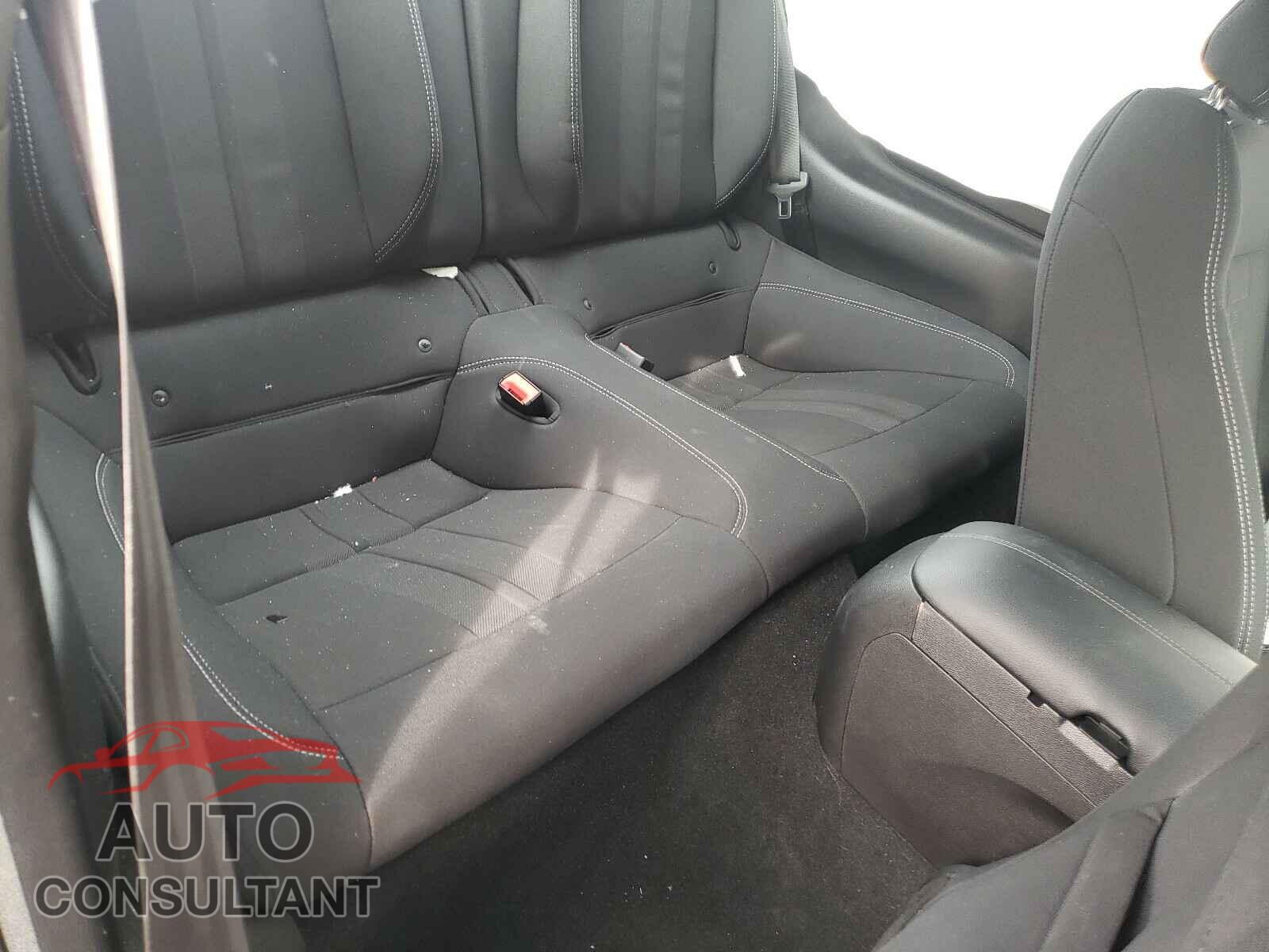 FORD MUSTANG 2019 - 1FA6P8CF3K5199089