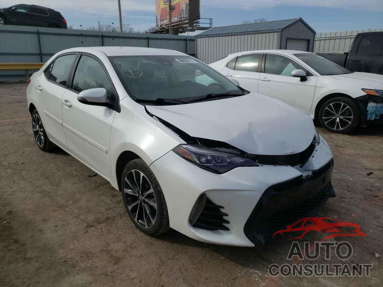 TOYOTA COROLLA 2018 - 5YFBURHEXJP808896