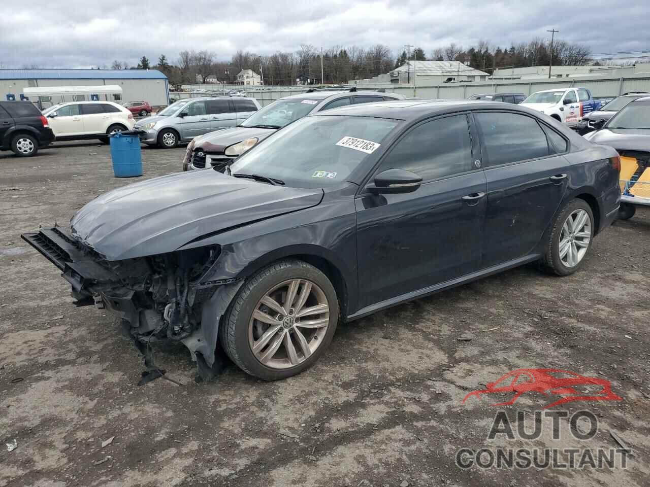 VOLKSWAGEN PASSAT 2019 - 1VWLA7A35KC006533