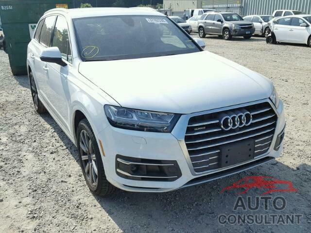 AUDI Q7 PREMIUM 2017 - WA1LHAF74HD047580