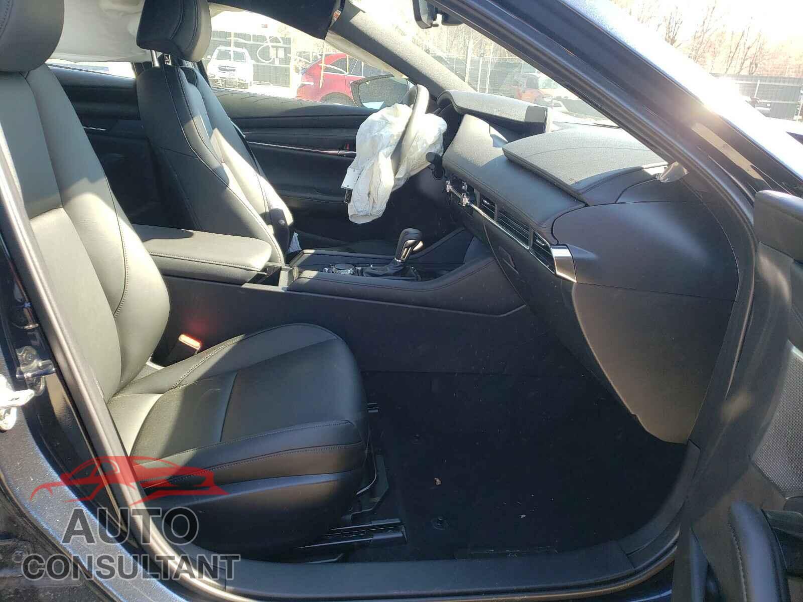 MAZDA 3 2020 - JM1BPBMM4L1153685