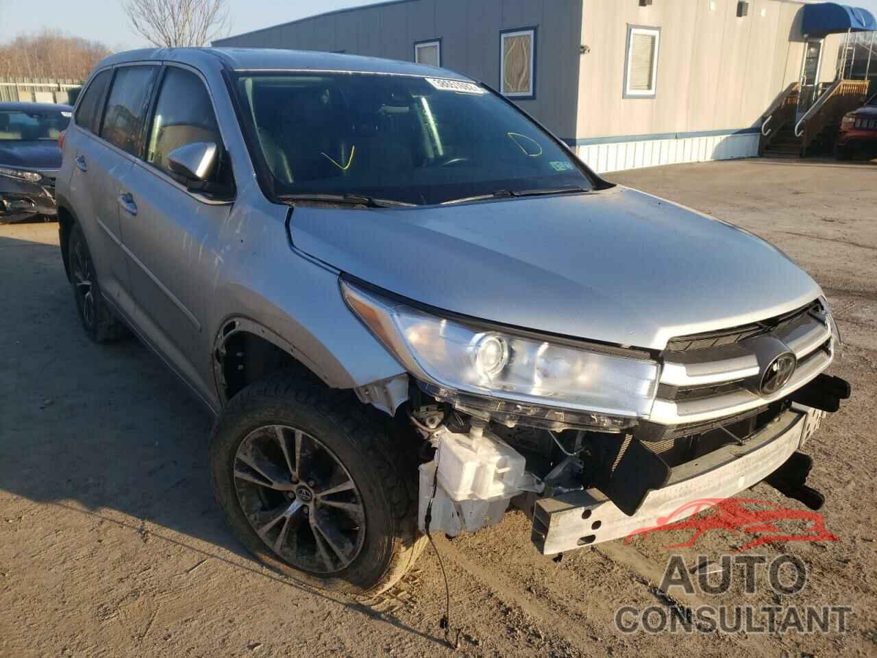 TOYOTA HIGHLANDER 2018 - 5TDBZRFH1JS874923