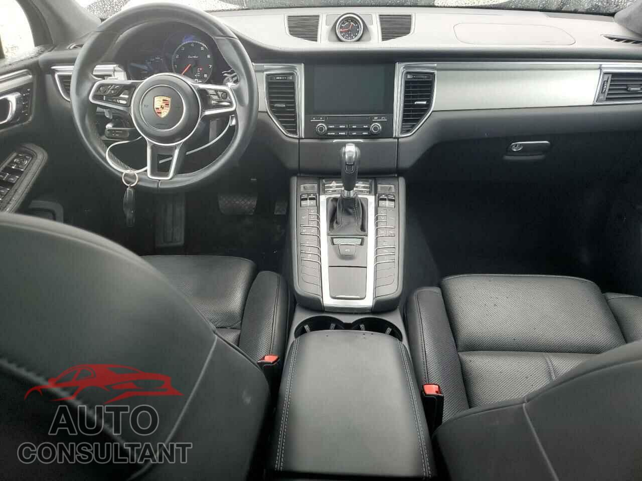 PORSCHE MACAN 2017 - WP1AF2A54HLB61226