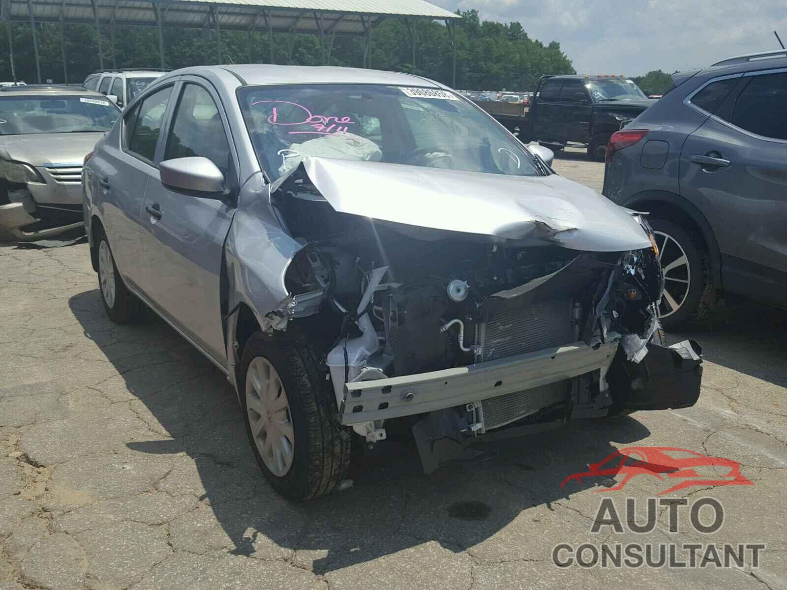 NISSAN VERSA 2017 - 3N1CN7AP7HL890355