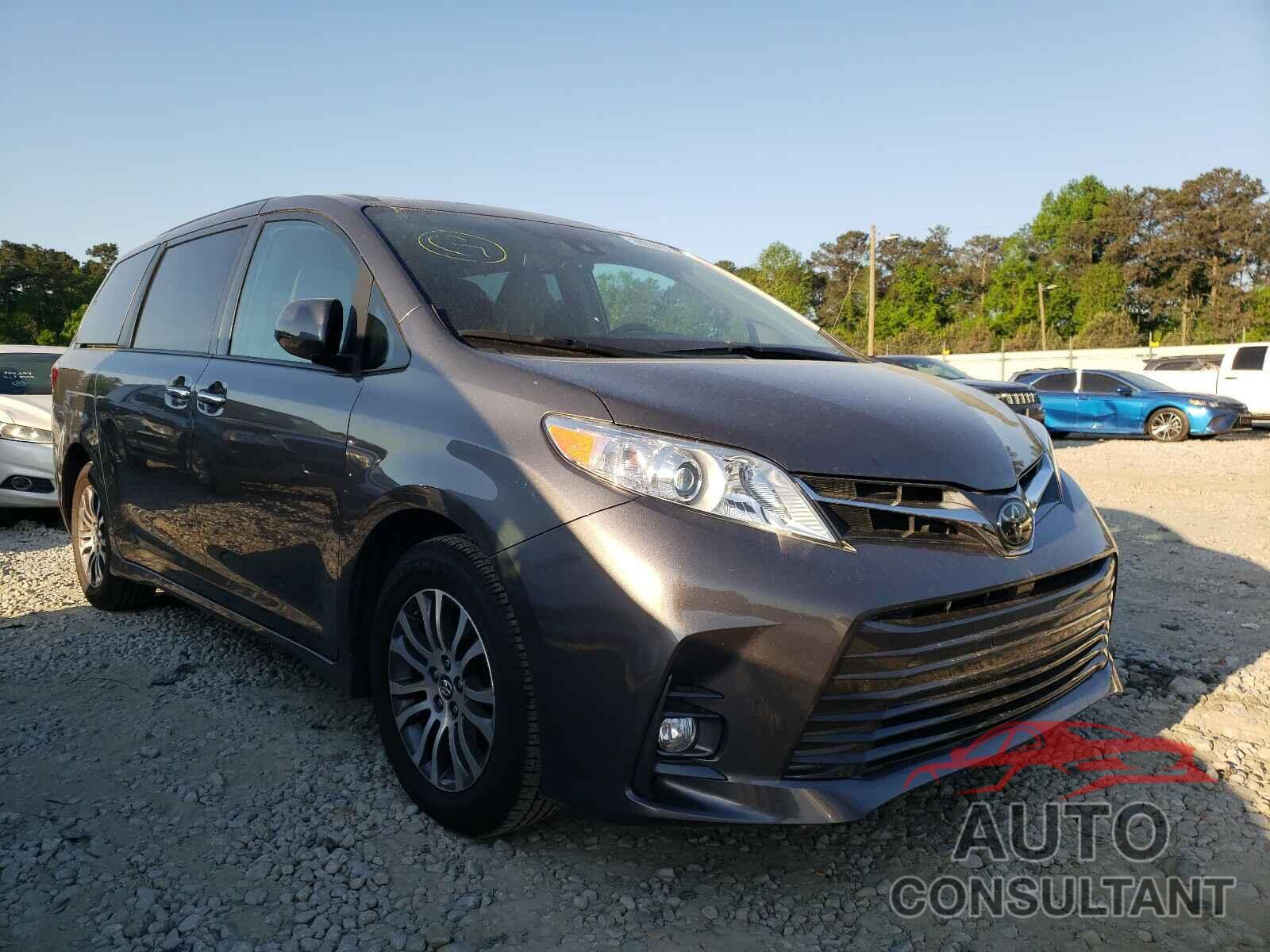 TOYOTA SIENNA 2019 - 5TDYZ3DC6KS966299