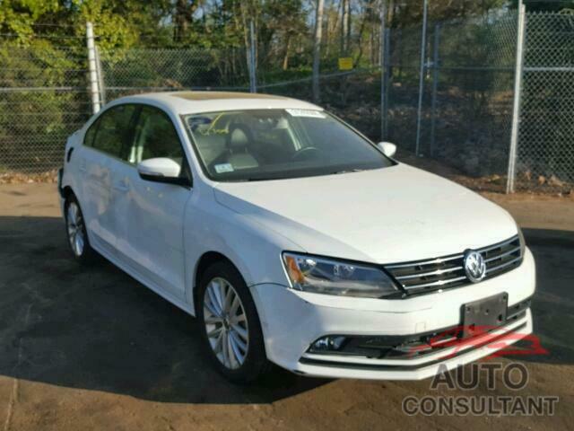 VOLKSWAGEN JETTA 2015 - 3VWD17AJ8FM301147