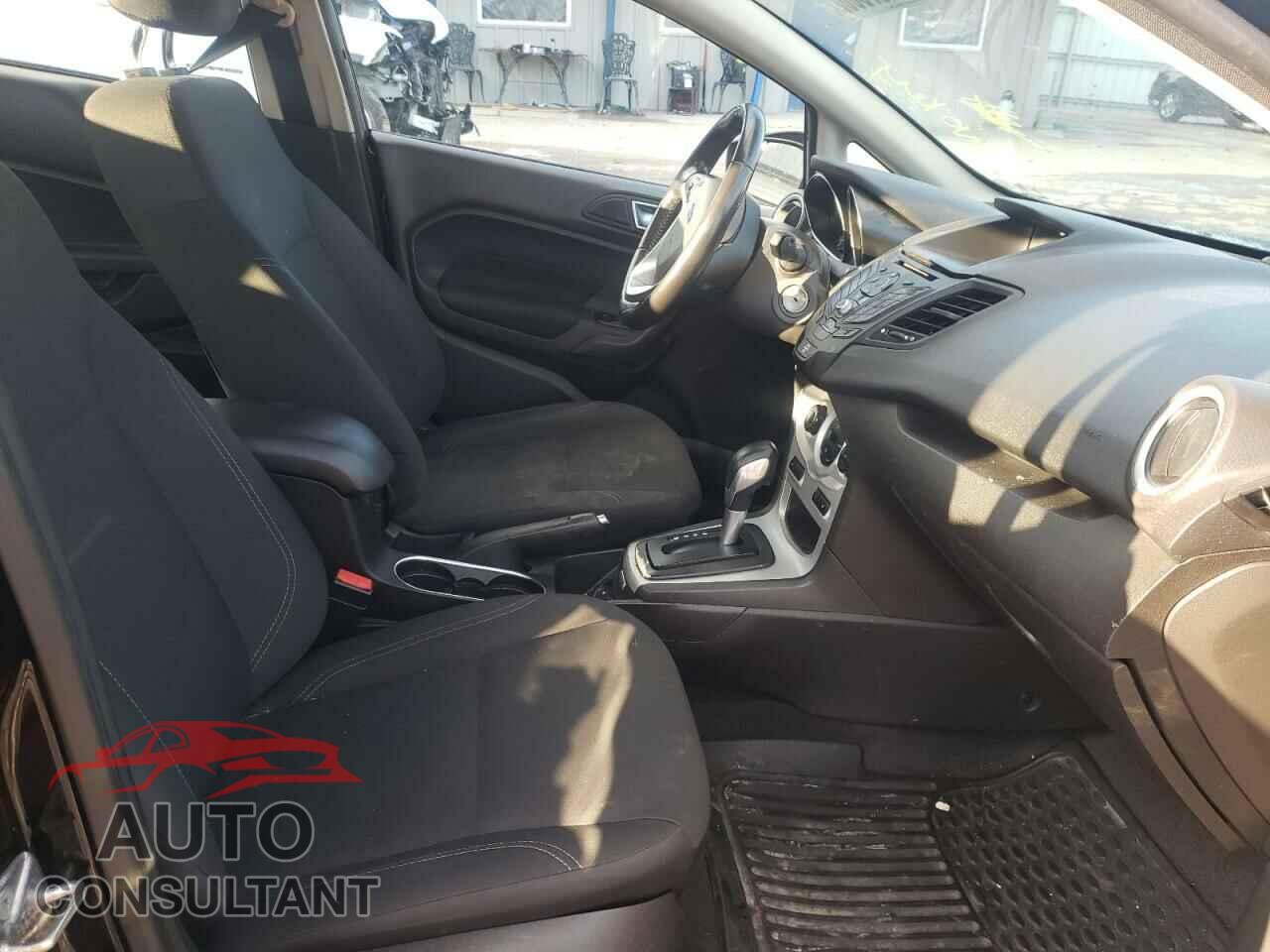 FORD FIESTA 2016 - 3FADP4EJ4GM128524