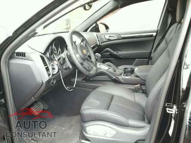 PORSCHE CAYENNE 2016 - WP1AA2A27GKA15606