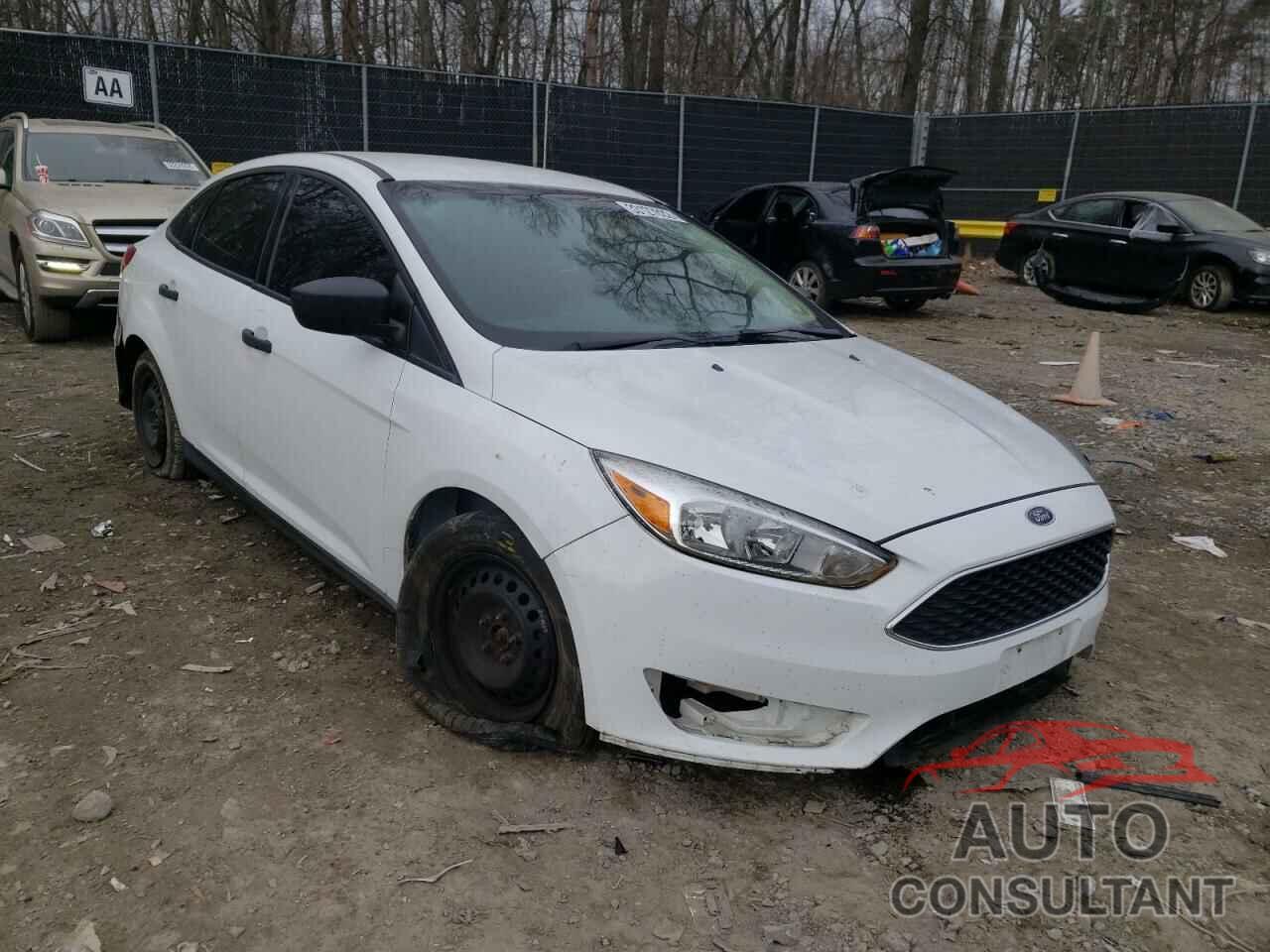 FORD FOCUS 2016 - 1FADP3E28GL300831