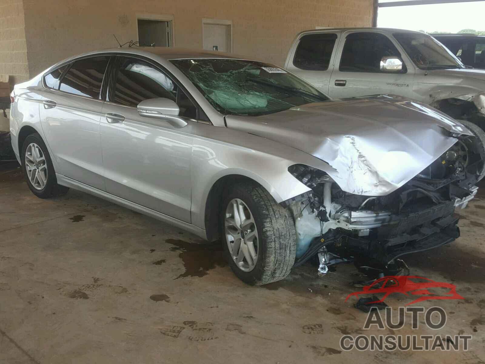 FORD FUSION 2015 - 1FA6P0H71F5112752
