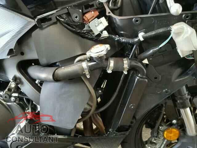 HONDA CBR CYCLE 2015 - JH2PC4005FK801007