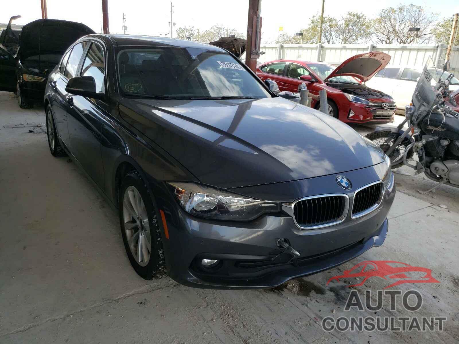 BMW 3 SERIES 2016 - WBA8E1G5XGNT37684