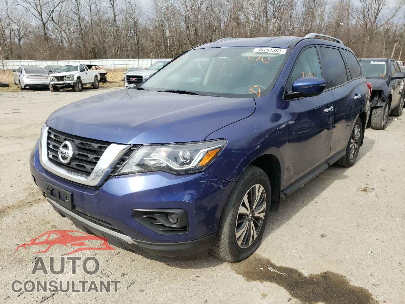 NISSAN PATHFINDER 2017 - 5N1DR2MM8HC659059