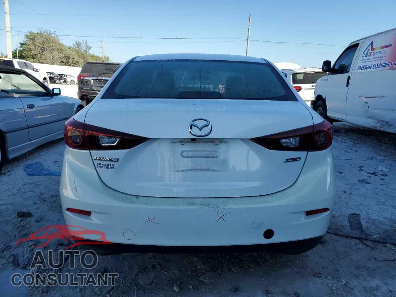 MAZDA 3 2017 - 3MZBN1U74HM155518