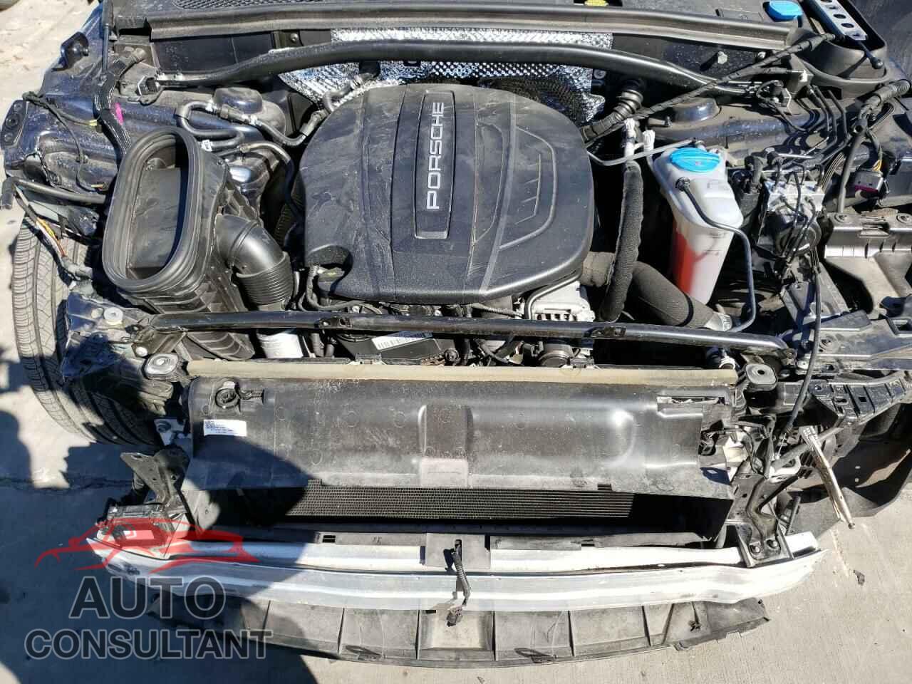 PORSCHE MACAN 2018 - WP1AA2A57JLB15314