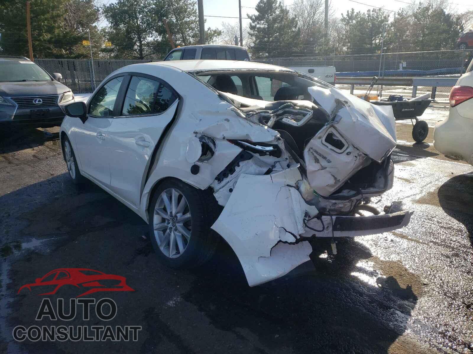 MAZDA 3 2017 - 3MZBN1V7XHM104703