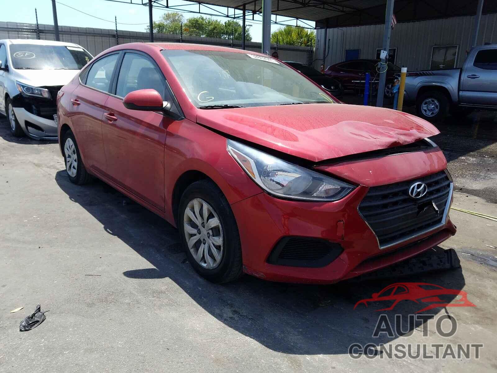 HYUNDAI ACCENT 2018 - 3KPC24A31JE014957