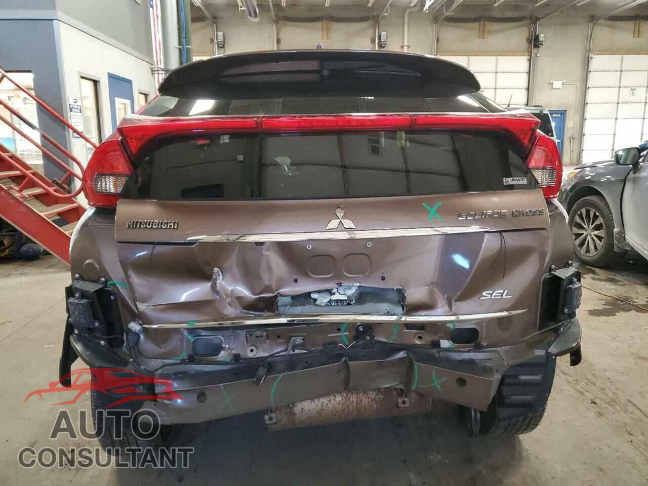 MITSUBISHI ECLIPSE 2018 - JA4AT5AA6JZ041014