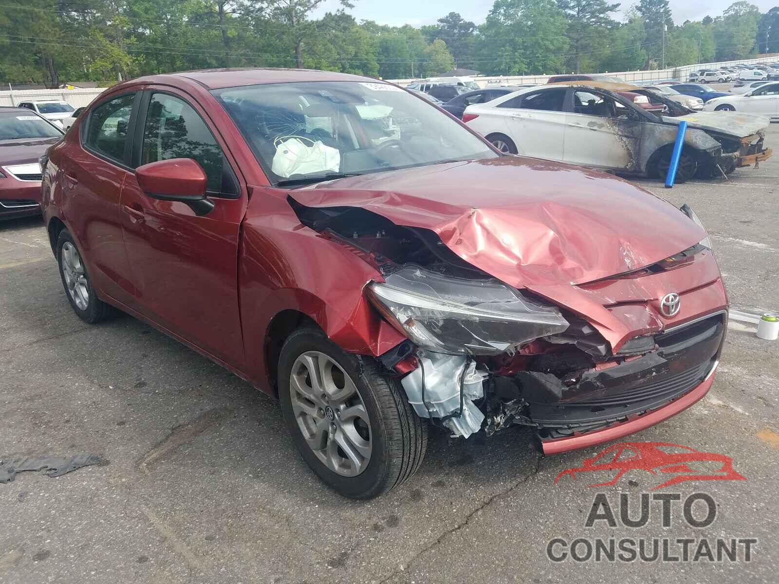 TOYOTA YARIS 2017 - 3MYDLBYV2HY167984