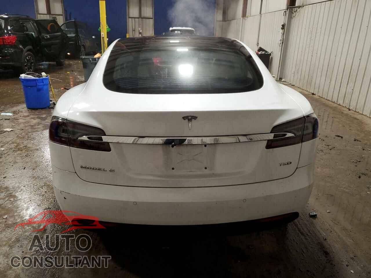 TESLA MODEL S 2017 - 5YJSA1E25HF201184
