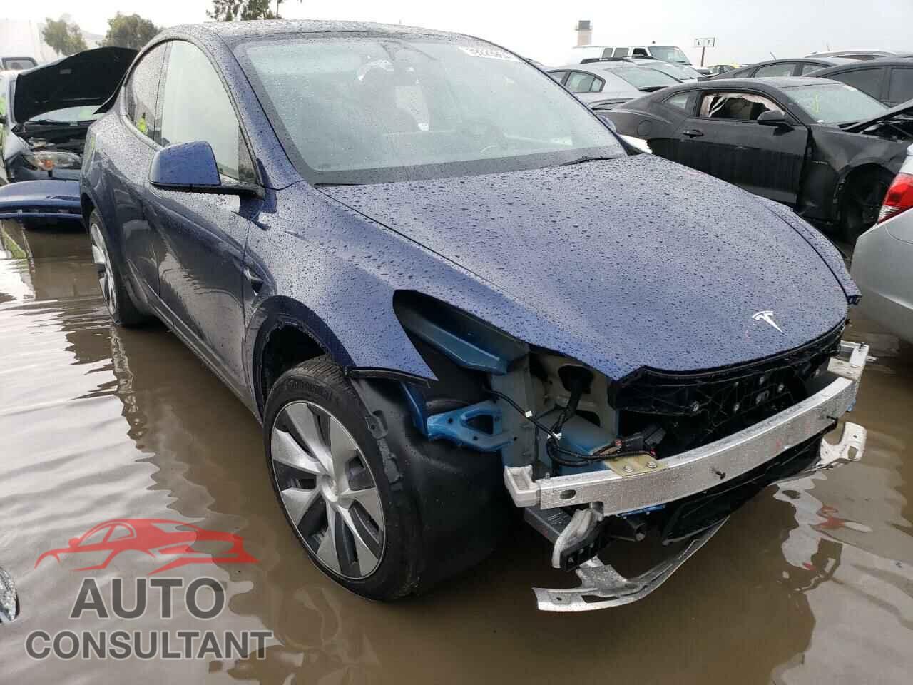 TESLA MODEL Y 2023 - 7SAYGDEE5PF875146