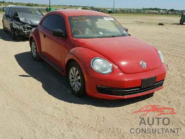 VOLKSWAGEN BEETLE 2015 - 3VWF17AT7FM645465