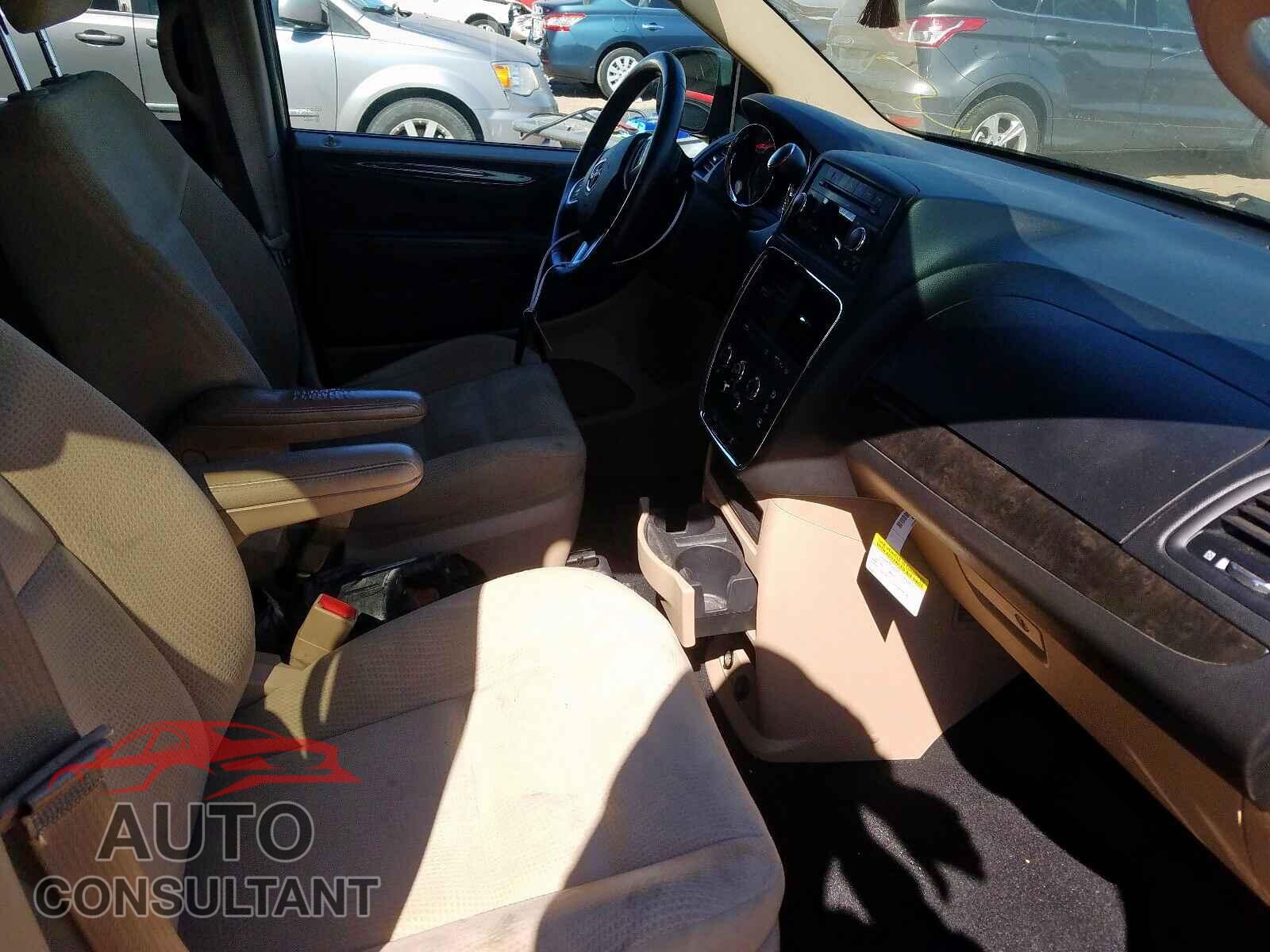 DODGE CARAVAN 2015 - 1C4PJLLB1KD373389