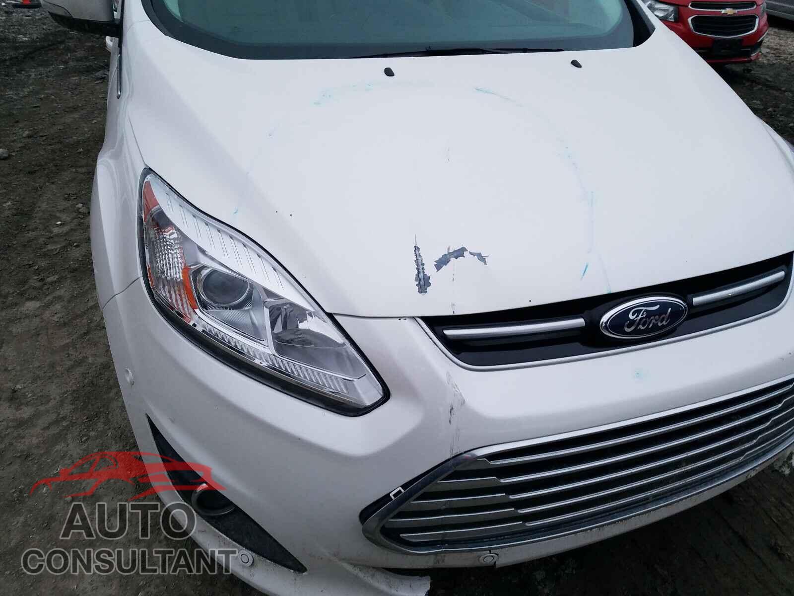 FORD CMAX 2017 - 2T3W1RFV0LC044273