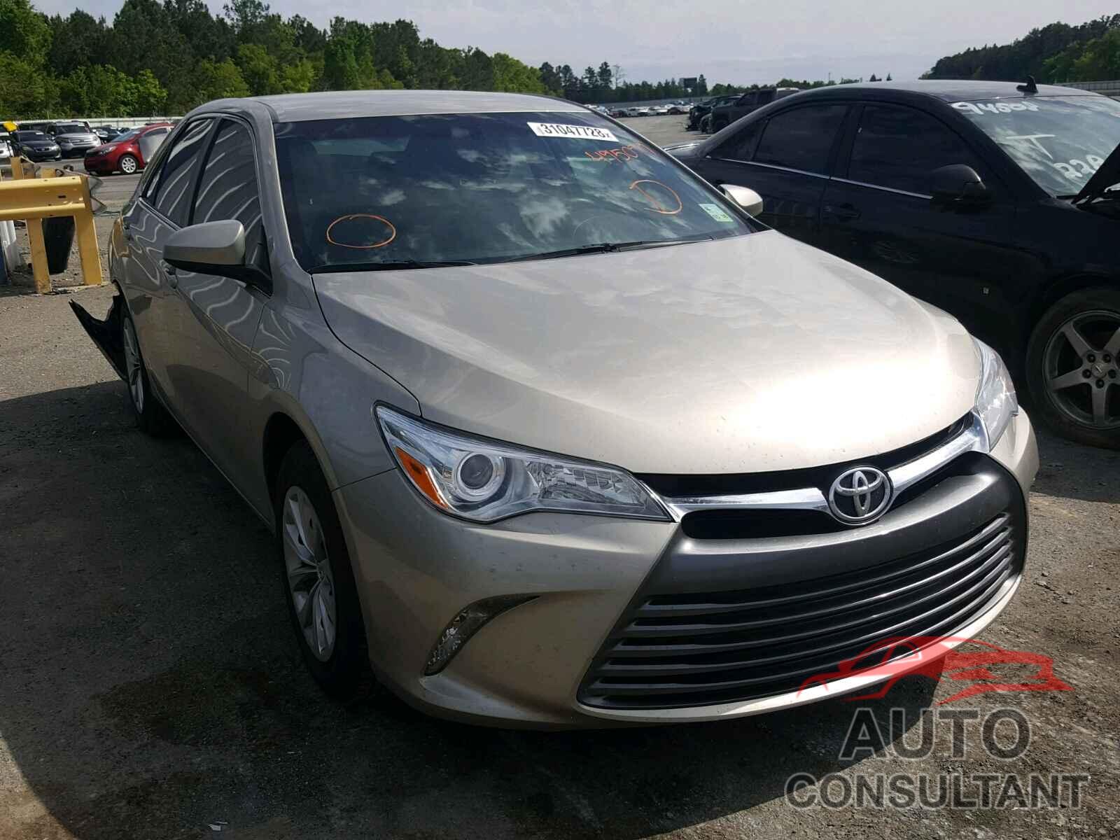 TOYOTA CAMRY 2015 - 4T4BF1FK6FR495099